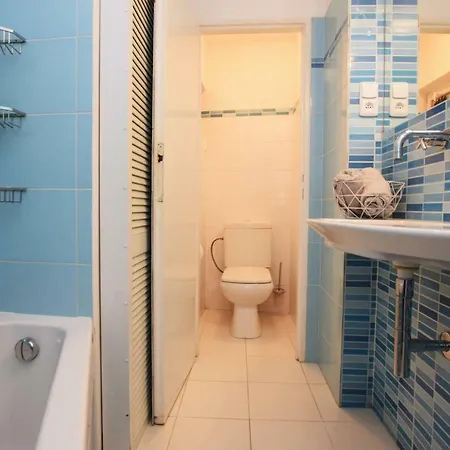 Apartamento 4 *