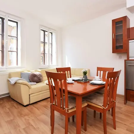 4 Apartamento Pardubice